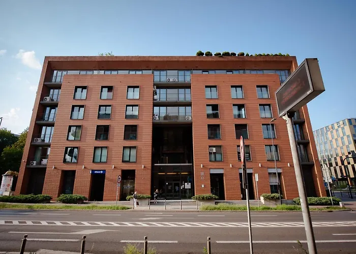 Spacious Apartment Close To Main Station / Galeria Krakowska