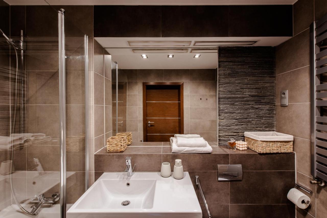 Apartment Spacious Close To Main Station / Galeria Krakowska Krakow