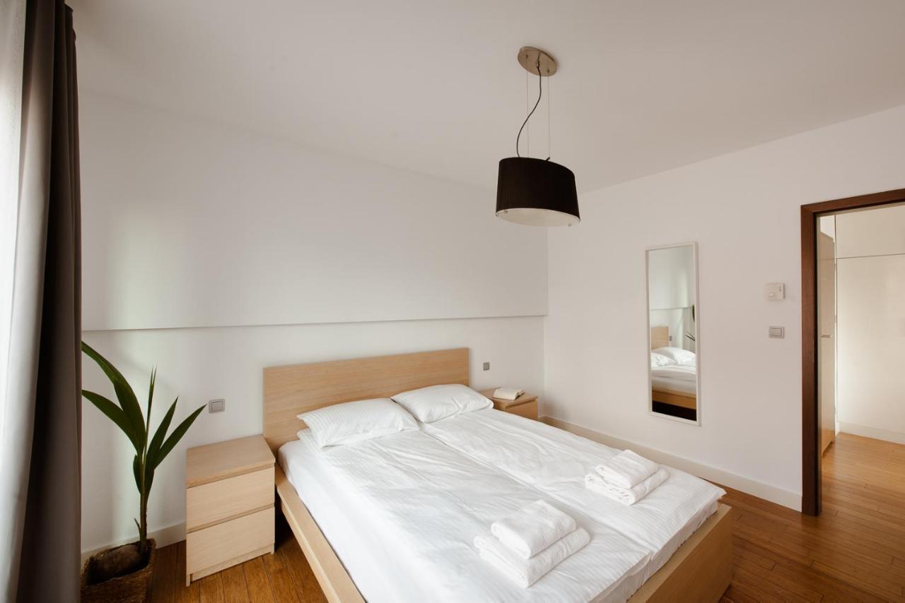 Spacious Close To Main Station / Galeria Krakowska Apartamento *